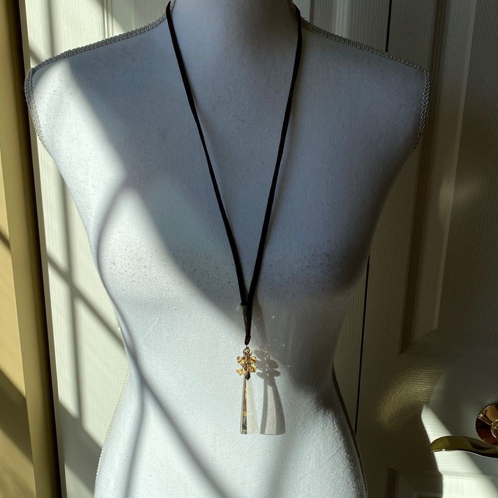 Necklace with Chrystal like Adornment 19”